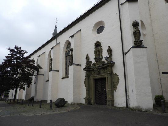 Kirche St. Walburga