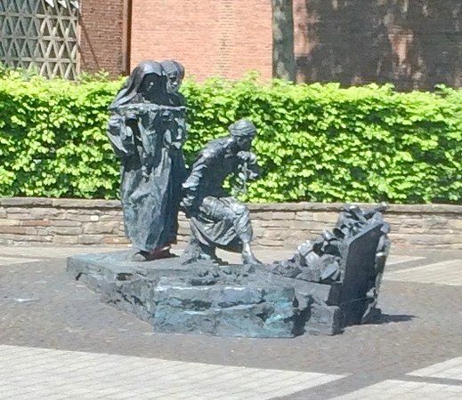 Edith-Stein-Denkmal