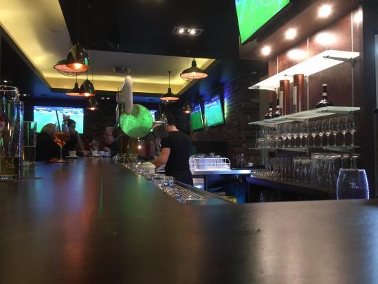 Willy's