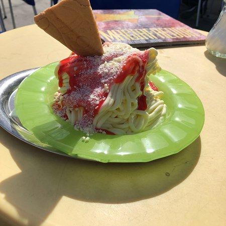 Eiscafe Magia Fredda
