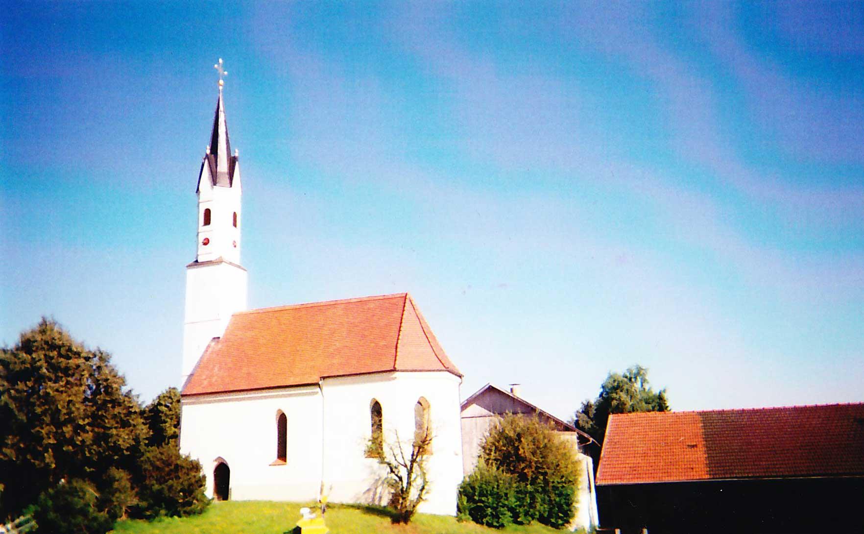 Katholische Filialkirche St. Johannes Ev