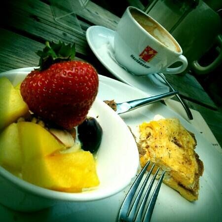 Cafe Neuhausen