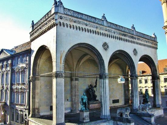 Feldherrnhalle