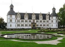 Schloss Neuhaus