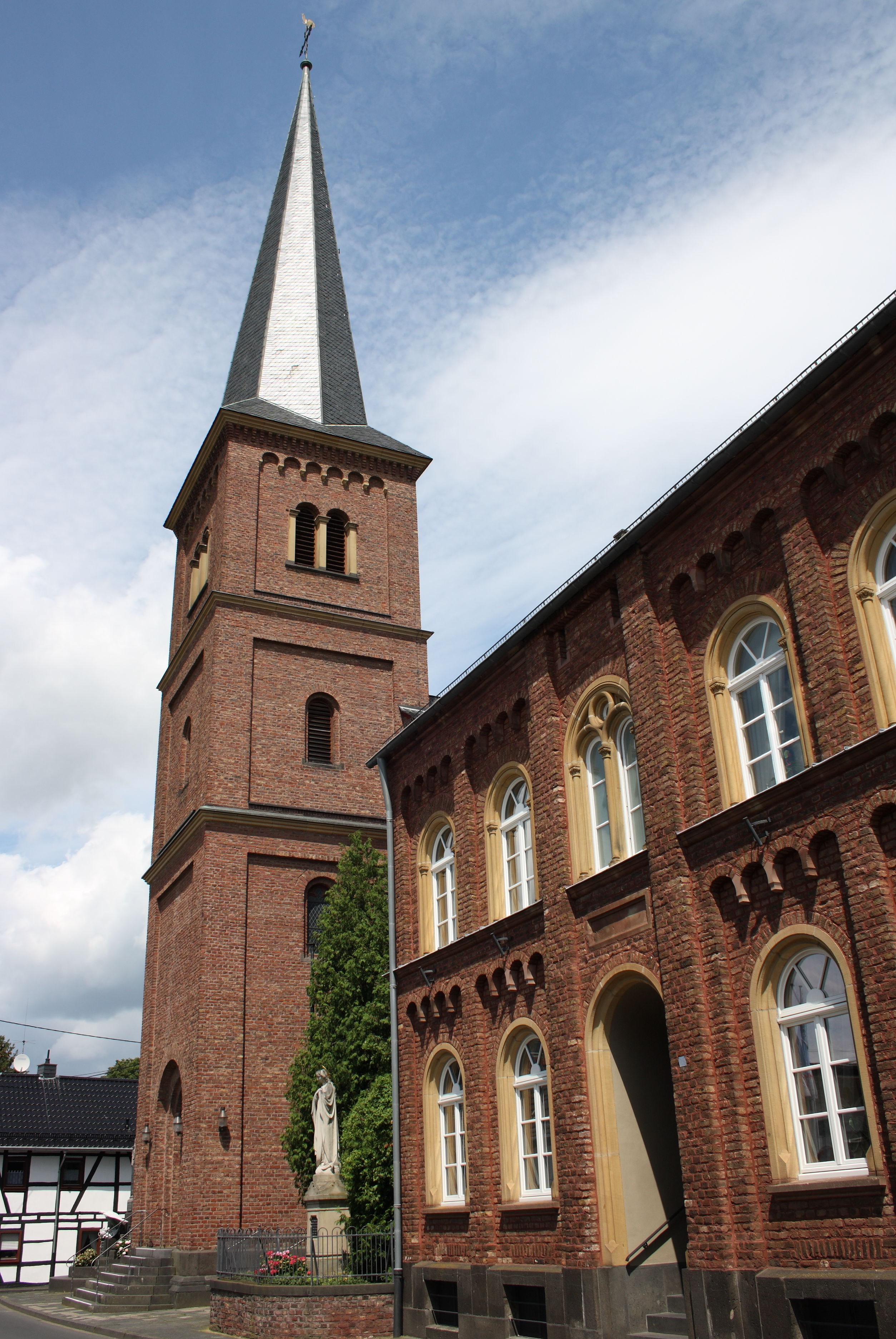 St. Kunibert