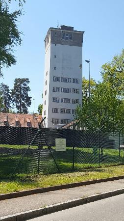 die Panzerkaserne